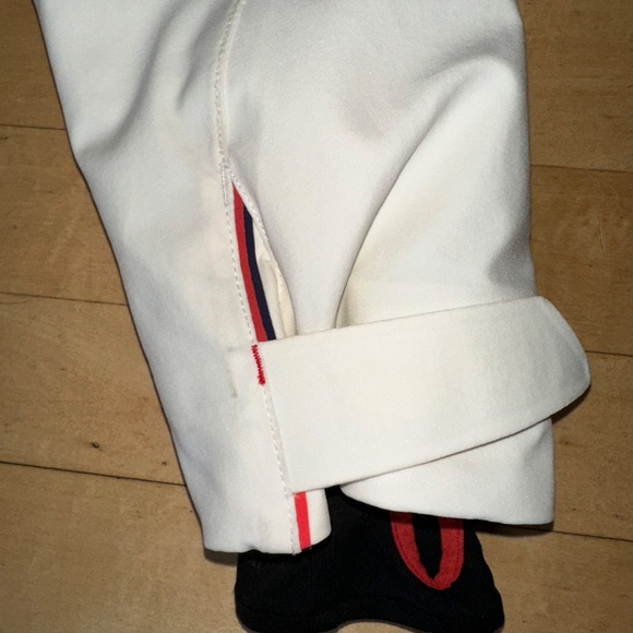 Like NEW Salomon Clima Pro Strorm ski jacket, XS, GD1092 - Picture 5 of 10